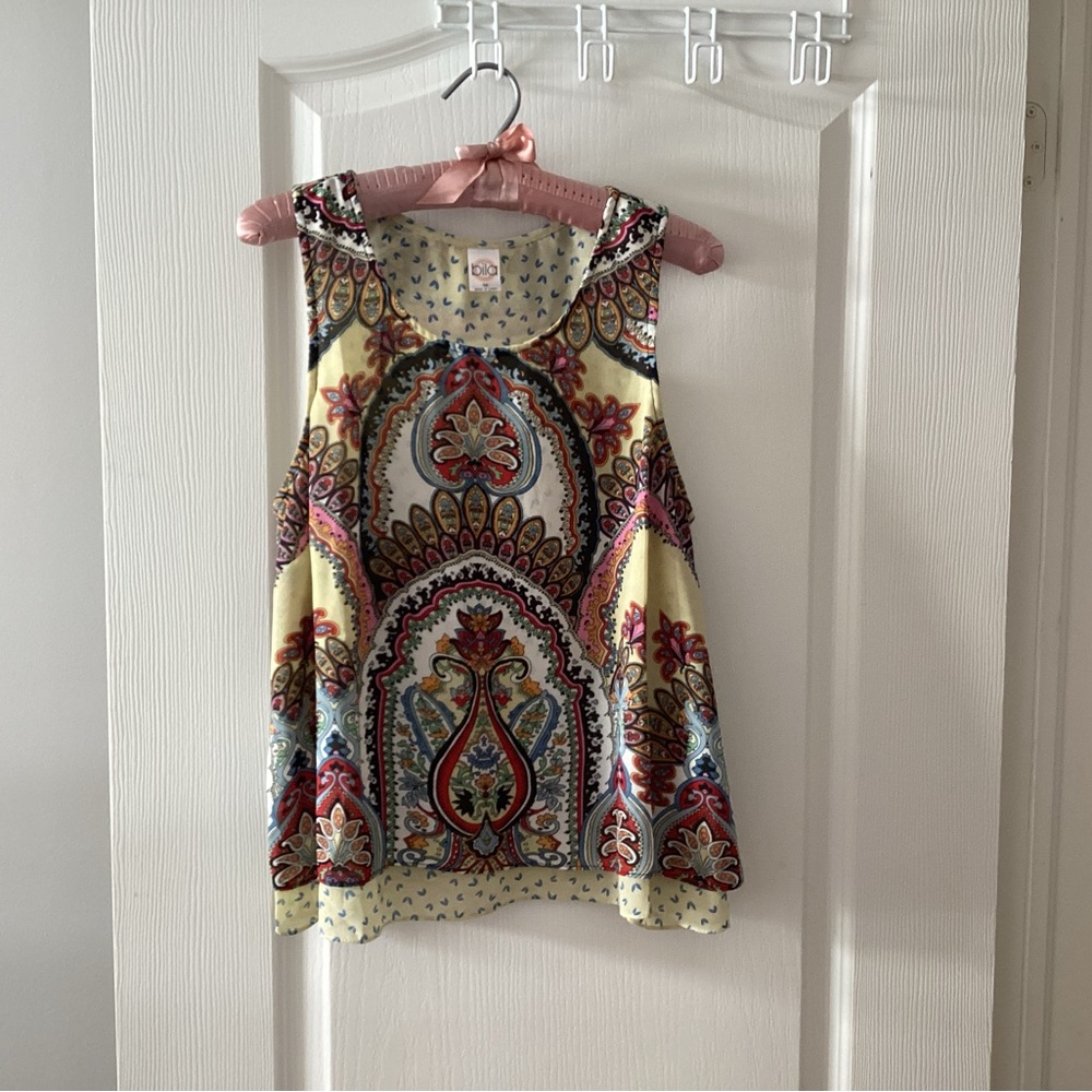 Bila Multicolor Paisley Tanktop. Size medium.   B6